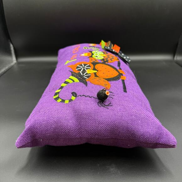 Vintage Halloween Throw Pillow Purple Too Cute to Spook - Picture 3 of 8